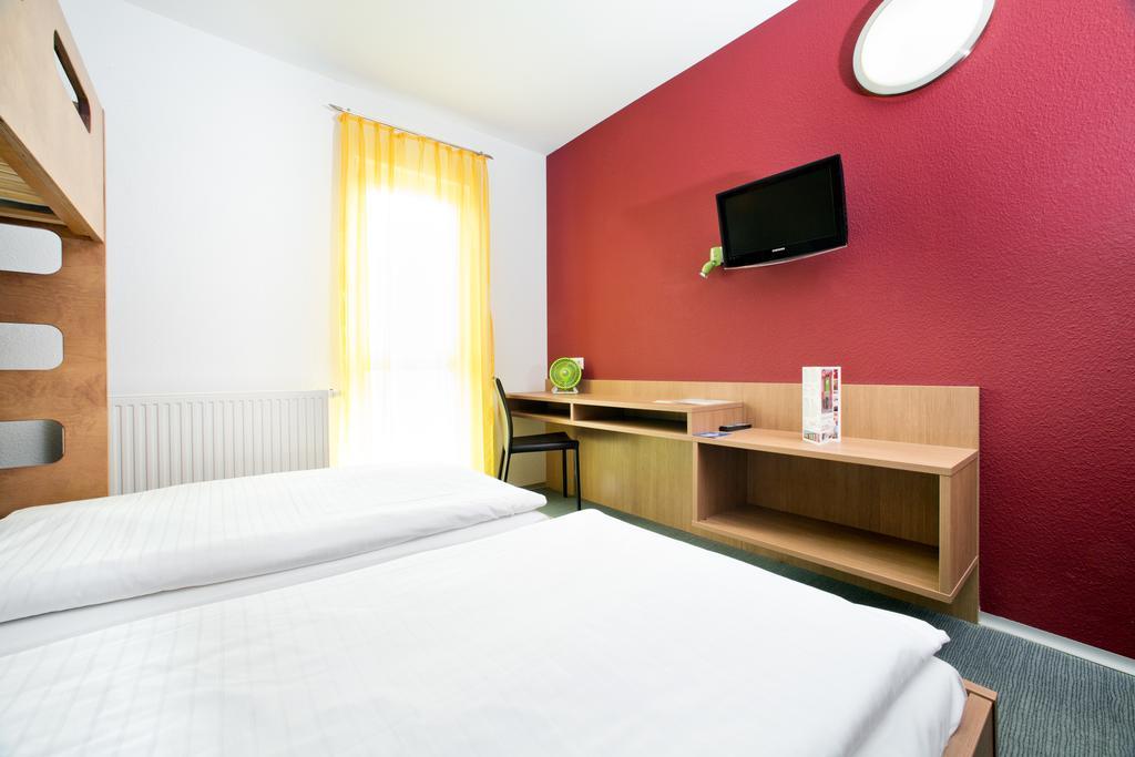 Cleverhotel Herzogenburg Zewnętrze zdjęcie