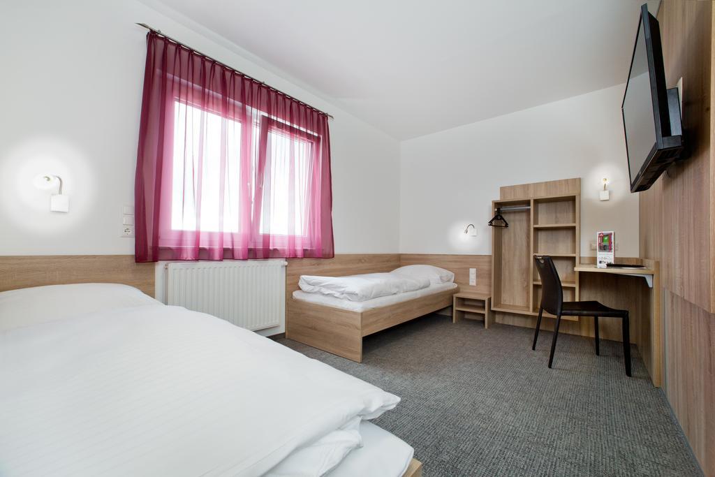 Cleverhotel Herzogenburg Zewnętrze zdjęcie