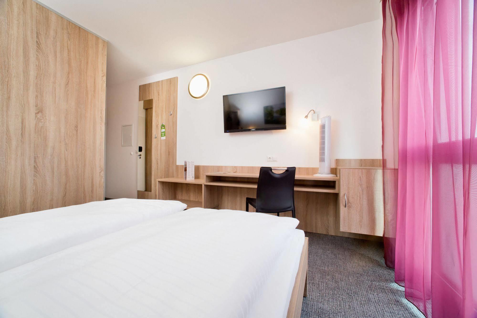 Cleverhotel Herzogenburg Zewnętrze zdjęcie